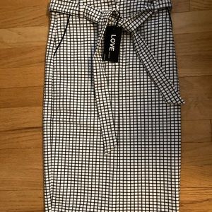 NWT Black and white pencil skirt with belt